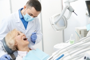 woman at dental cleaning
